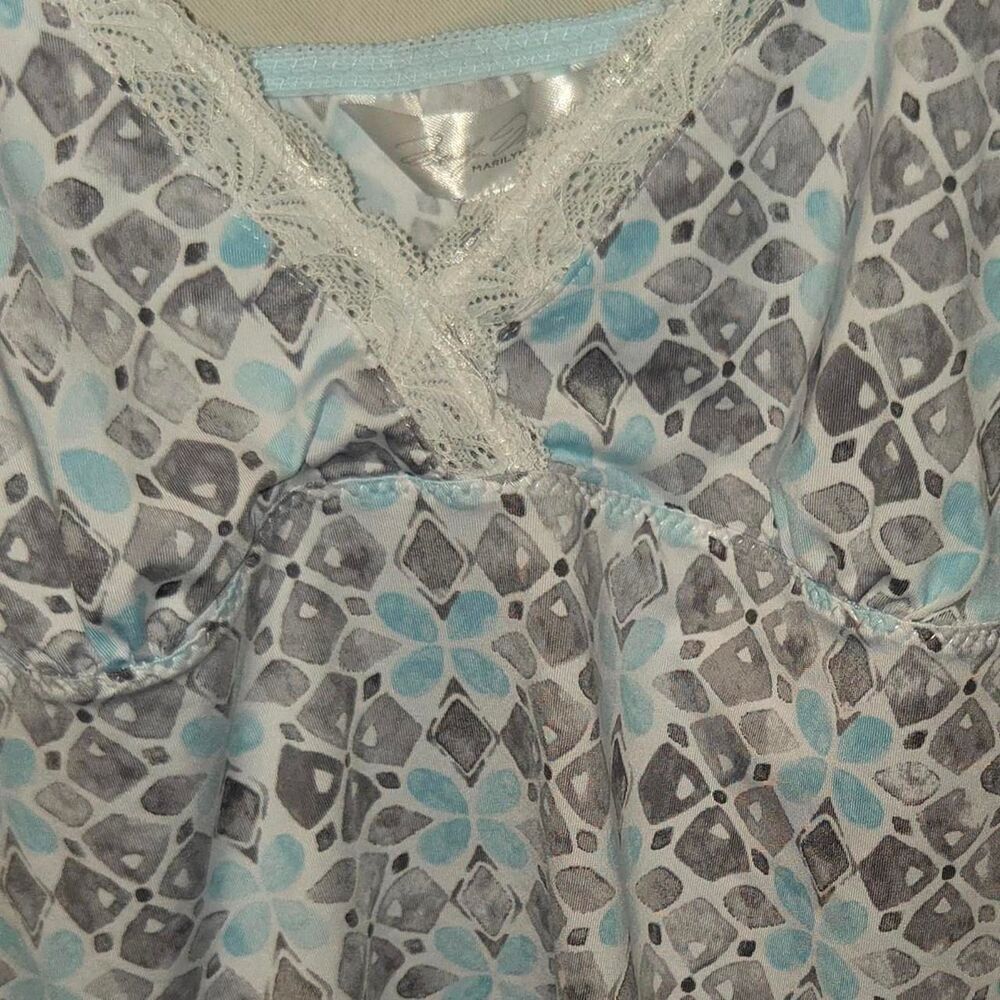 Y2K Lace-Trimmed Printed Cami - Size Large delicate  softgirl dollette pin up - Picture 3 of 7